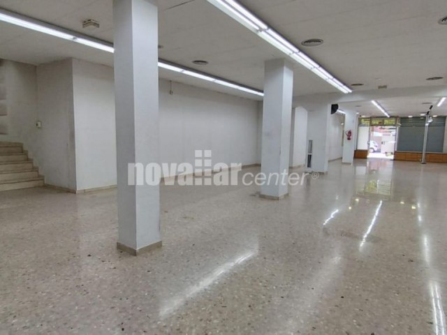 LOCAL COMERCIAL SANT PERE DE 208m²