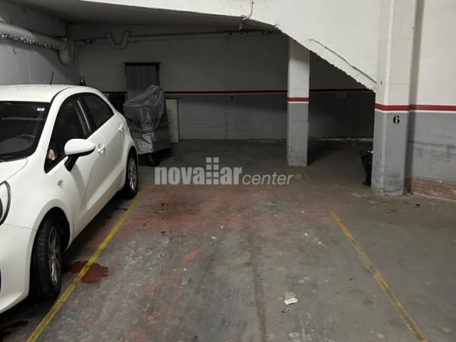 2 PLAZAS PARA GUARDAR 3 COCHES